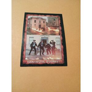 Vintage 1985 Warner Bros Topps Gum Goonies Trading Card #10 Fantastic Escape